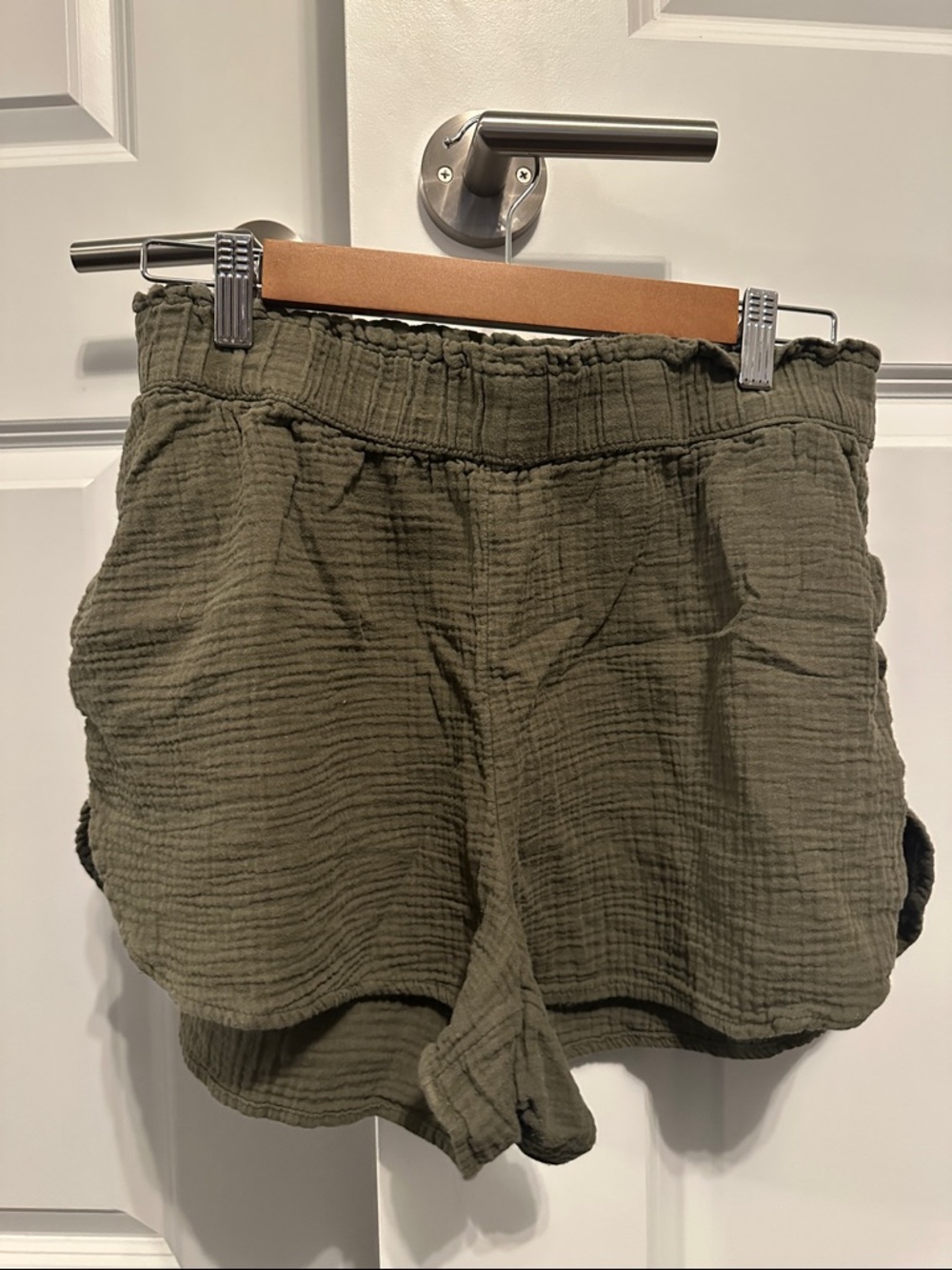 Universal Thread Olive Green Gauze Lounge Shorts